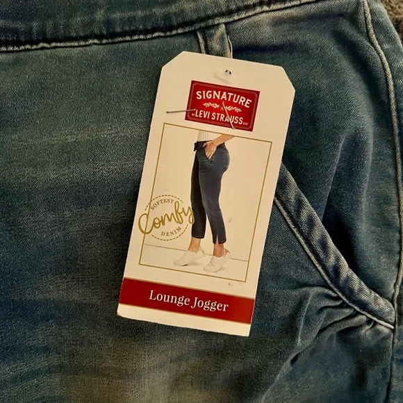 Signature by Levi Strauss & Co. Women's Lounge Joggers - Picture 3 of 11